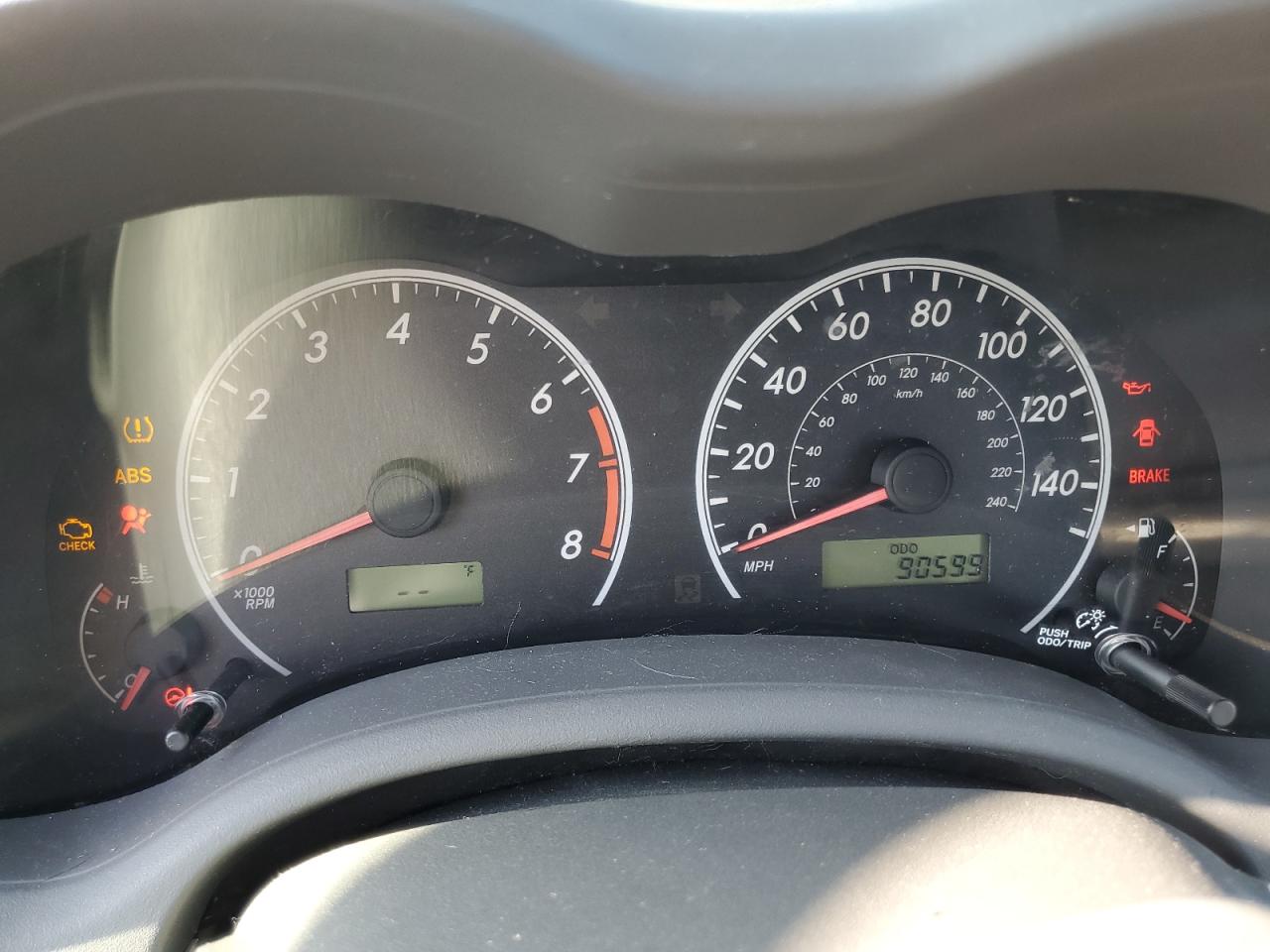 2010 TOYOTA COROLLA BASE photo 17