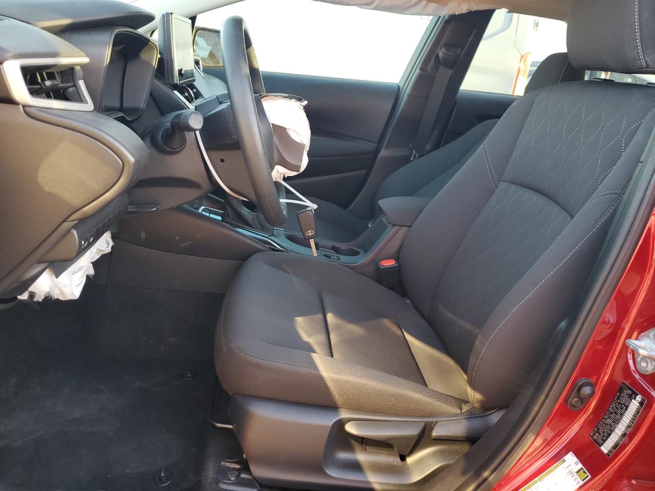 2024 TOYOTA COROLLA LE photo 7