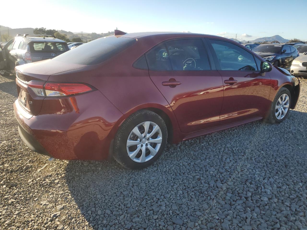 2024 TOYOTA COROLLA LE photo 3