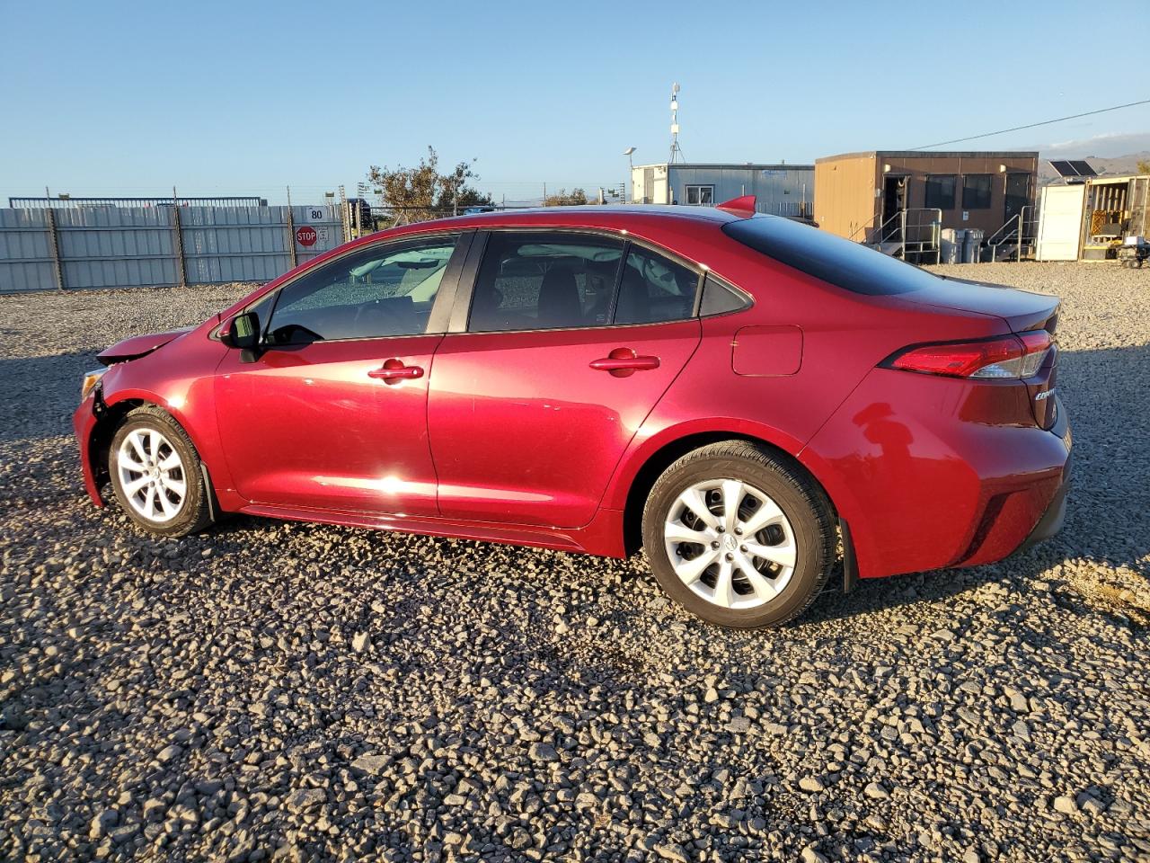 2024 TOYOTA COROLLA LE photo 2