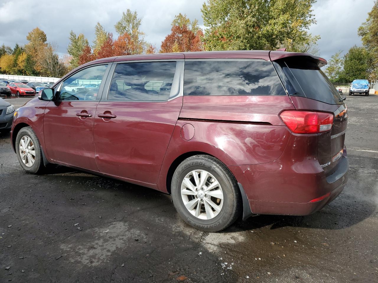 2017 KIA SEDONA LX photo 4