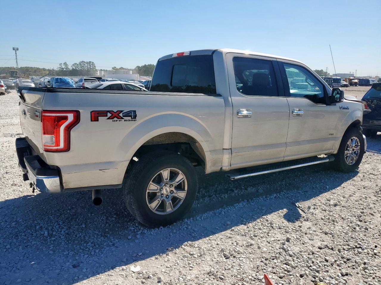 2017 FORD F150 SUPERCREW photo 3