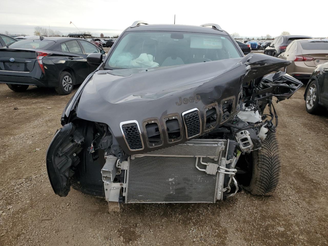 2019 JEEP CHEROKEE LATITUDE PLUS photo 9