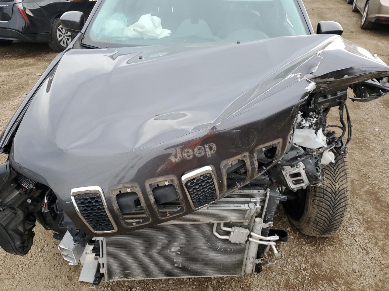 2019 JEEP CHEROKEE LATITUDE PLUS photo 21