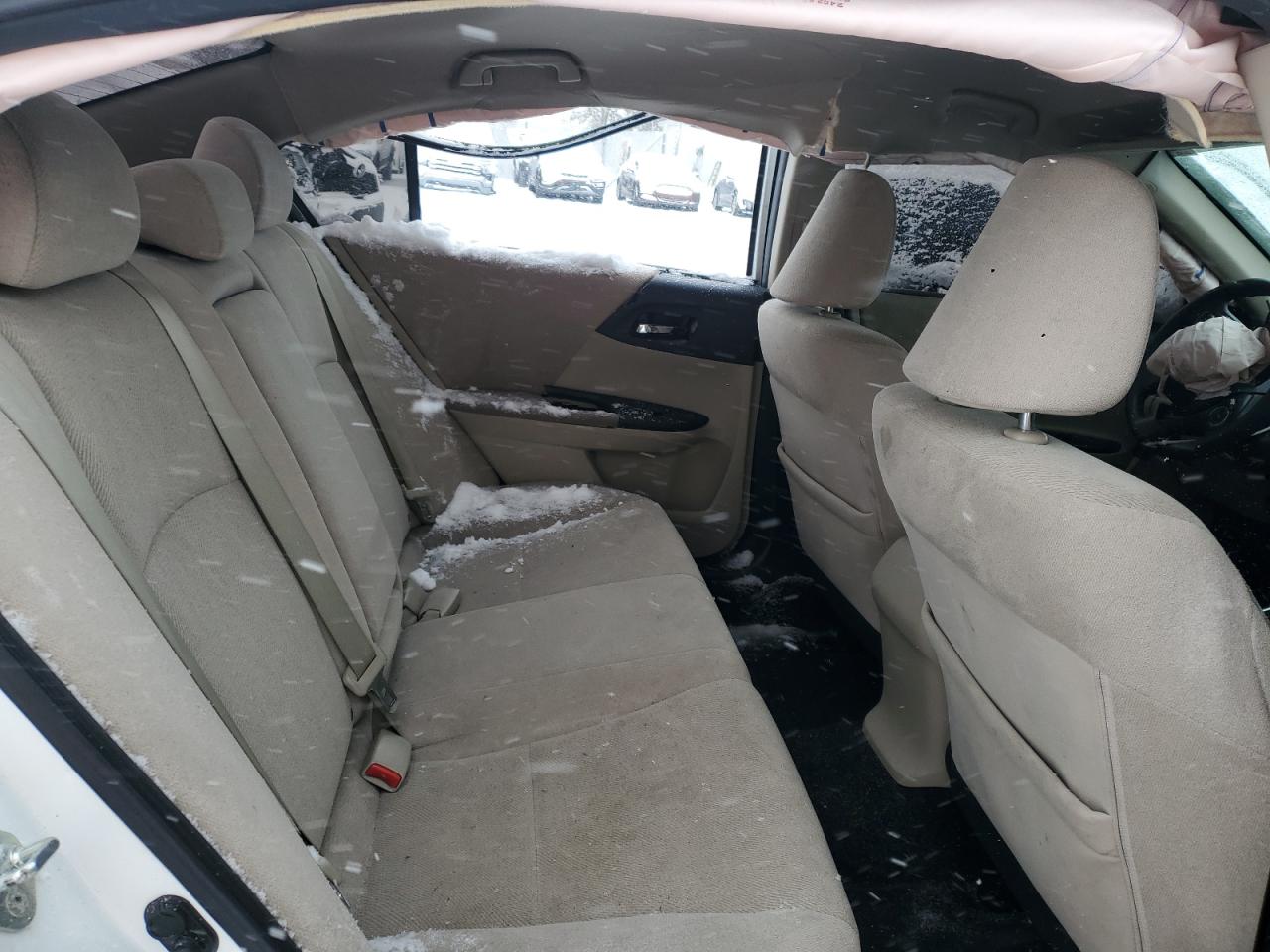 2013 HONDA ACCORD LX photo 28