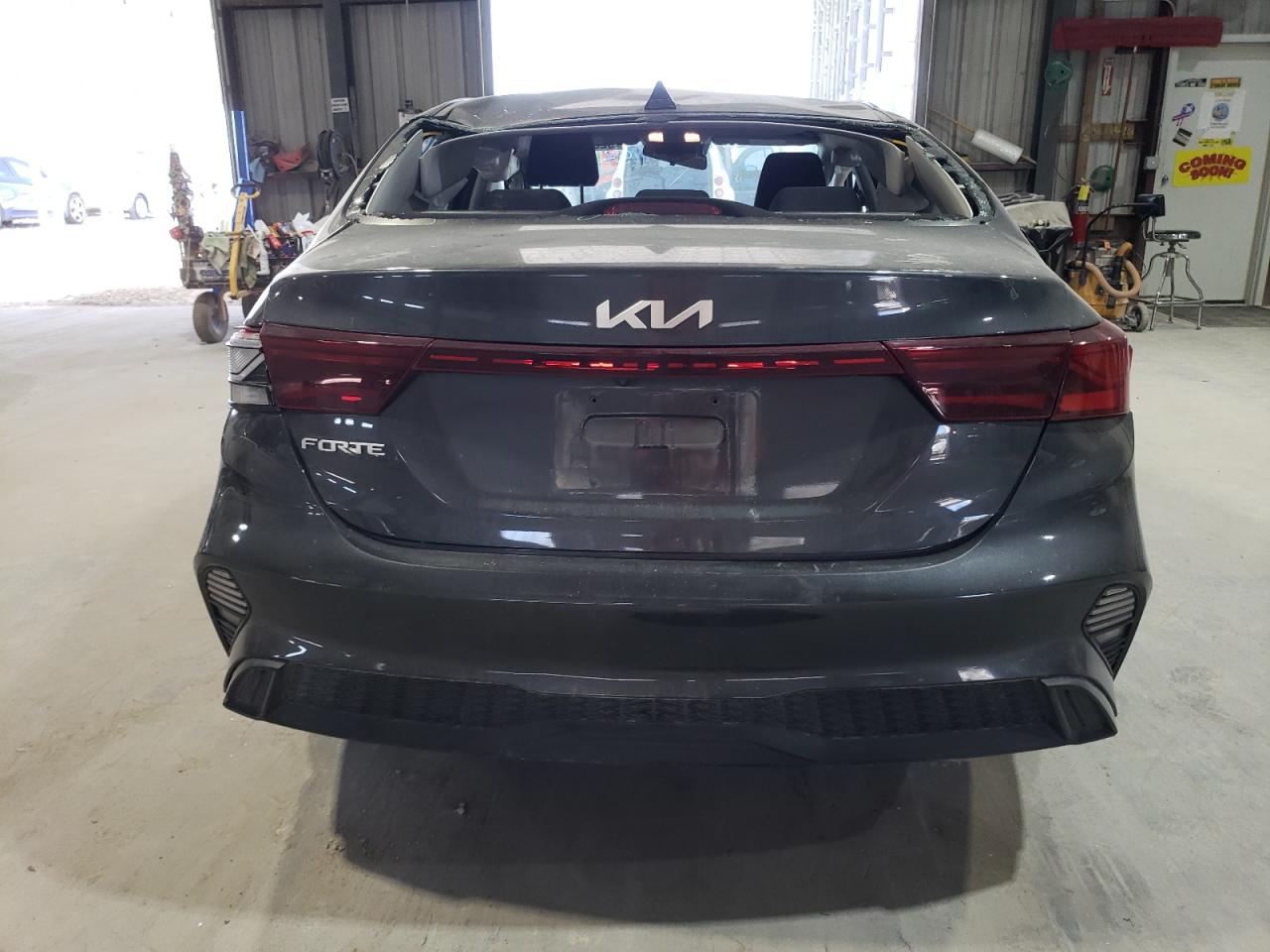 2024 KIA FORTE LX photo 11