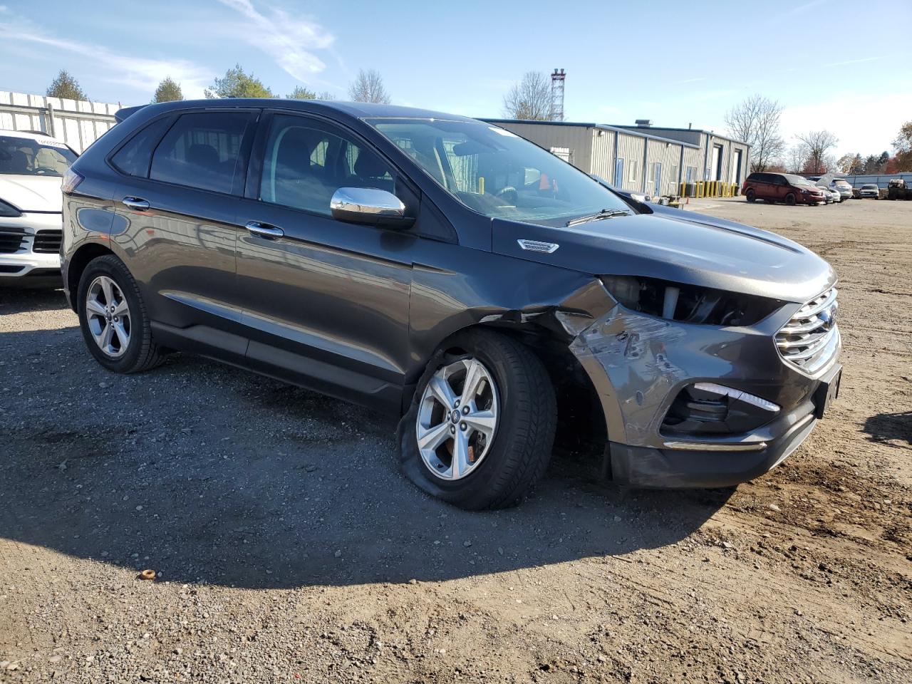 2020 FORD EDGE SE photo 4