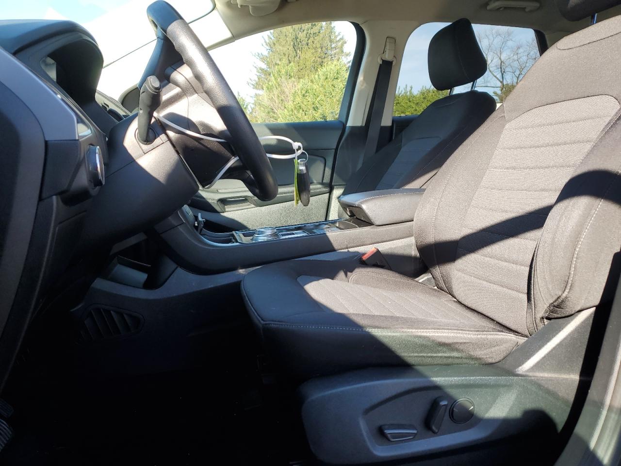 2020 FORD EDGE SE photo 7