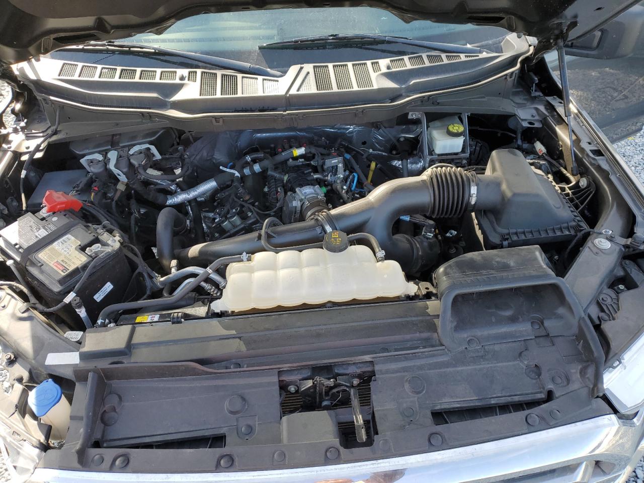 2023 FORD F150 SUPERCREW photo 11