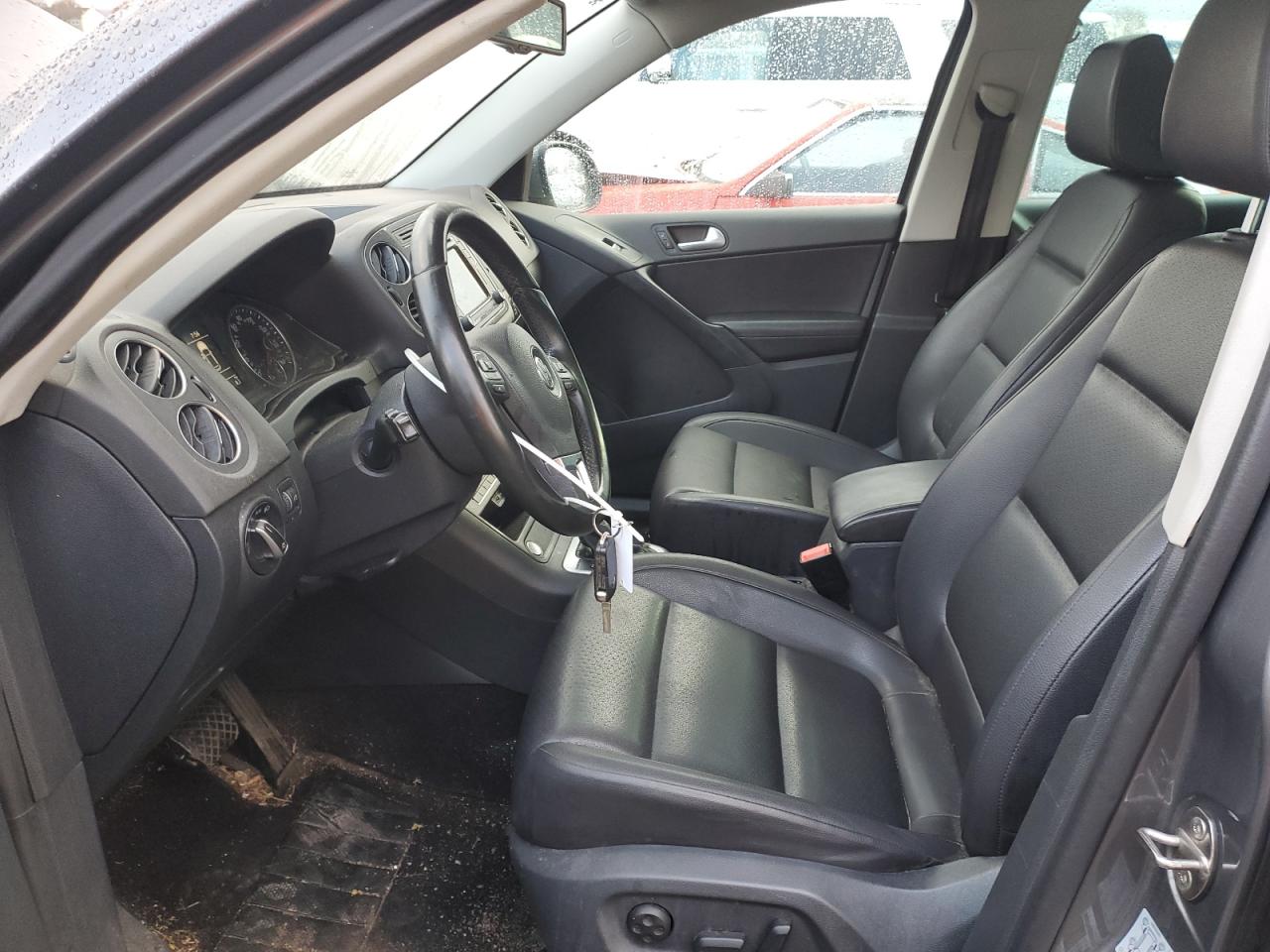 2016 VOLKSWAGEN TIGUAN S photo 7