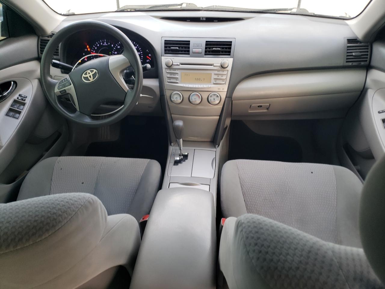 2011 TOYOTA CAMRY BASE photo 8