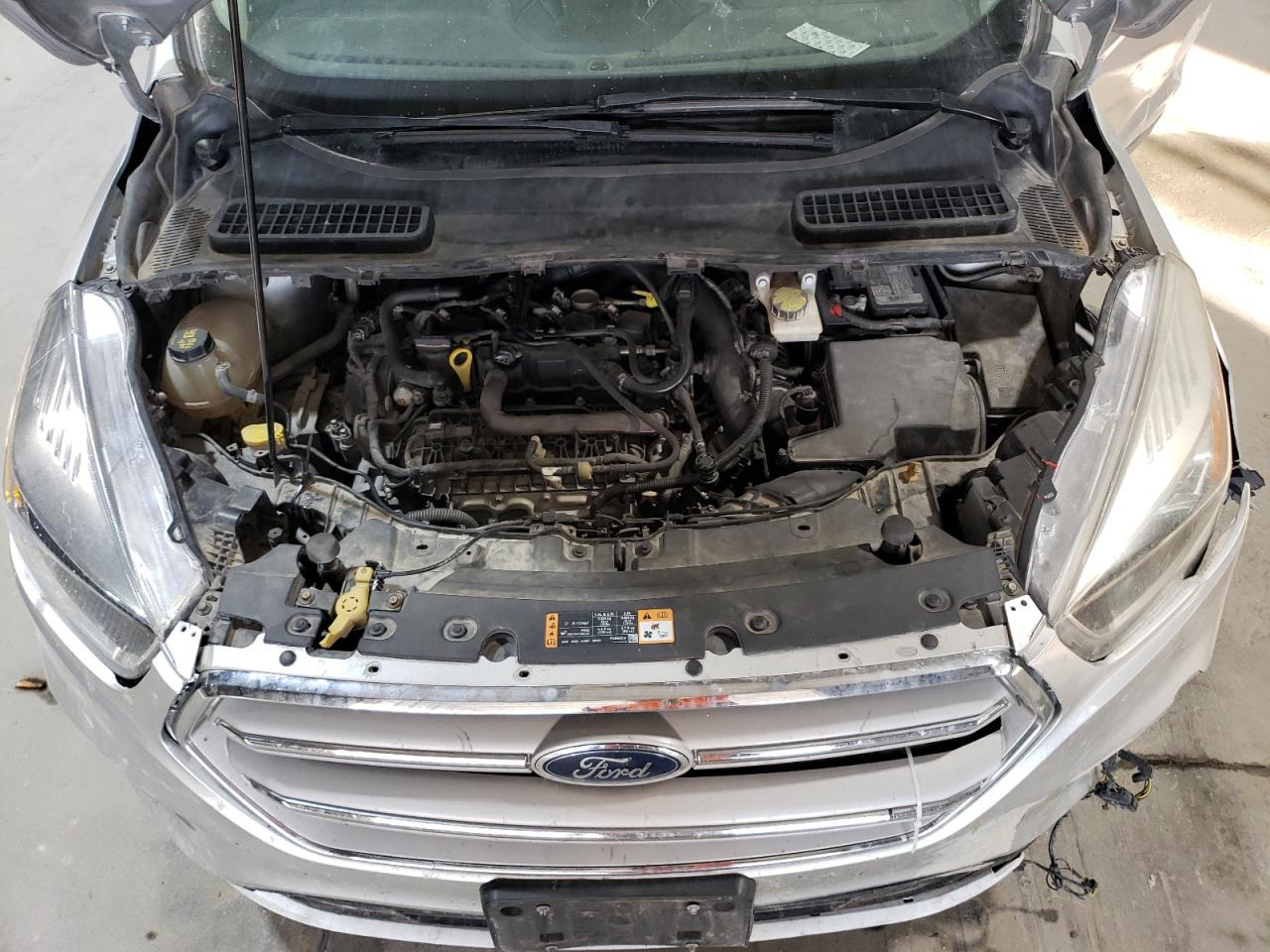 2019 FORD ESCAPE SE photo 34
