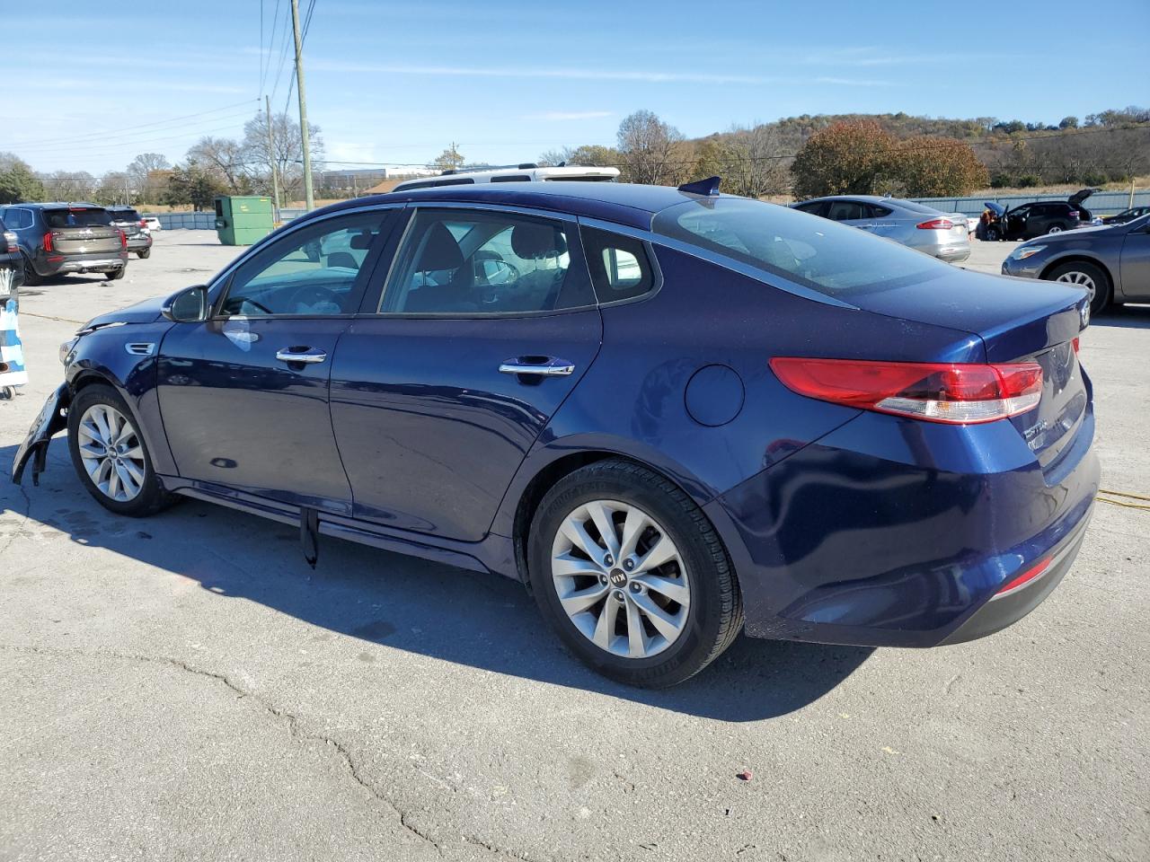 2017 KIA OPTIMA LX photo 3