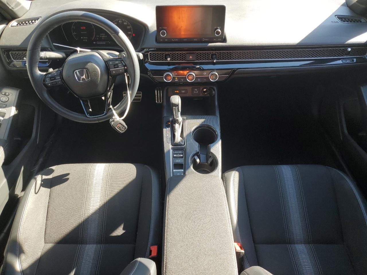 2024 HONDA CIVIC SPORT photo 8