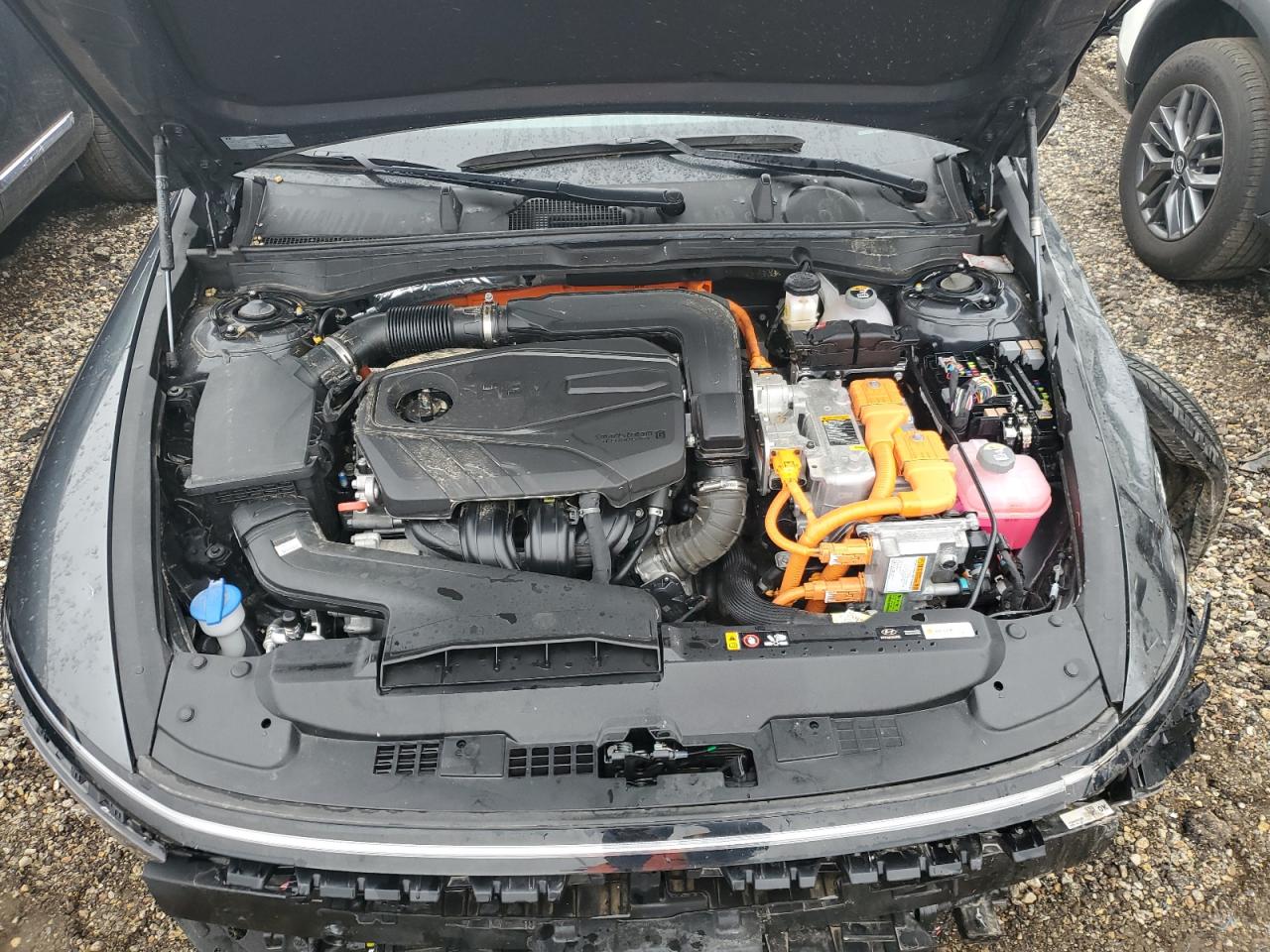 2024 HYUNDAI SONATA HYBRID photo 11