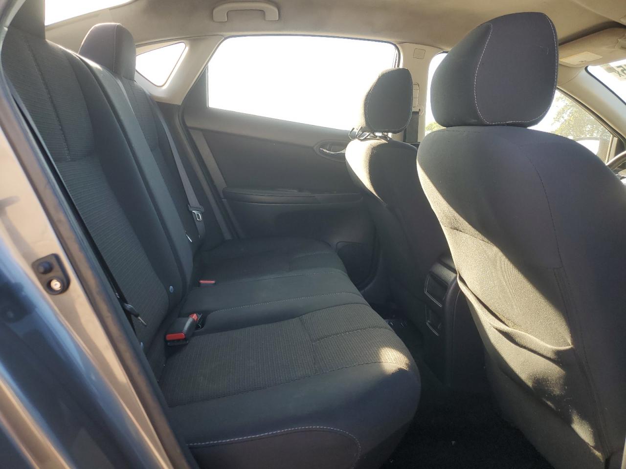 2016 NISSAN SENTRA S photo 19