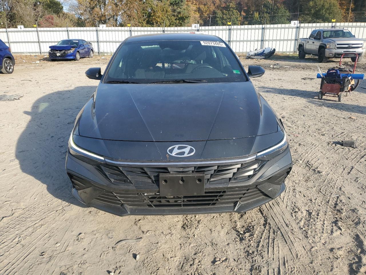 2025 HYUNDAI ELANTRA BLUE photo 5