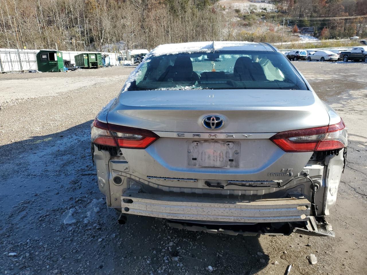 2021 TOYOTA CAMRY LE photo 6