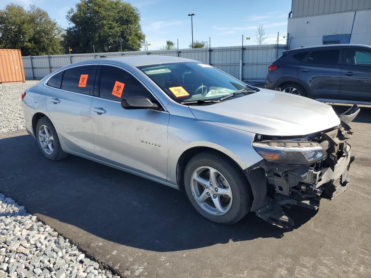 2018 CHEVROLET MALIBU LS photo 4