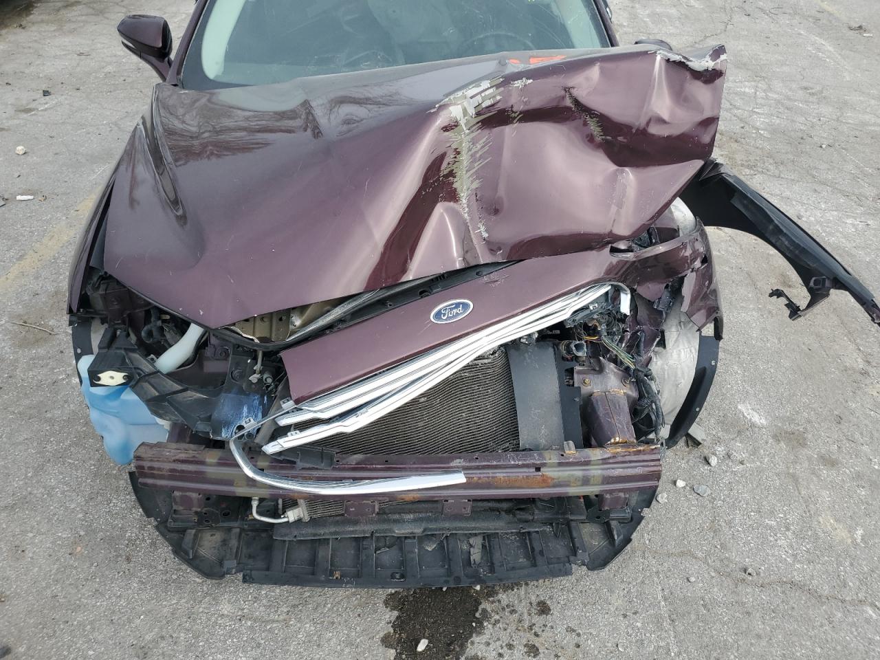 2013 FORD FUSION SE photo 21