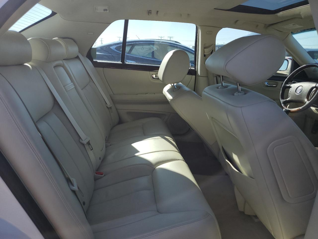 2008 CADILLAC DTS photo 28