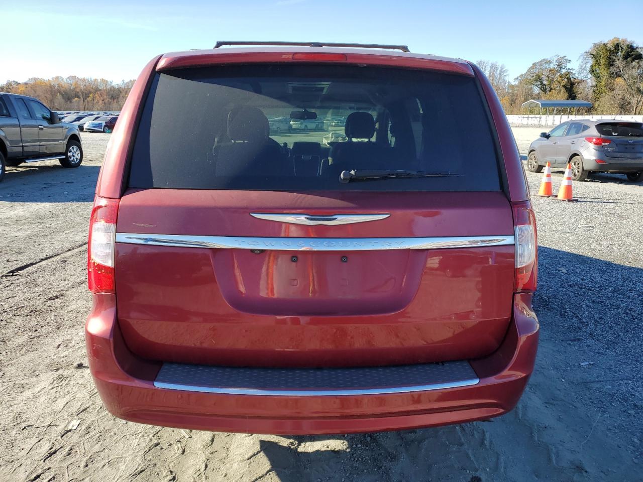 2015 CHRYSLER TOWN & COUNTRY TOURING photo 6