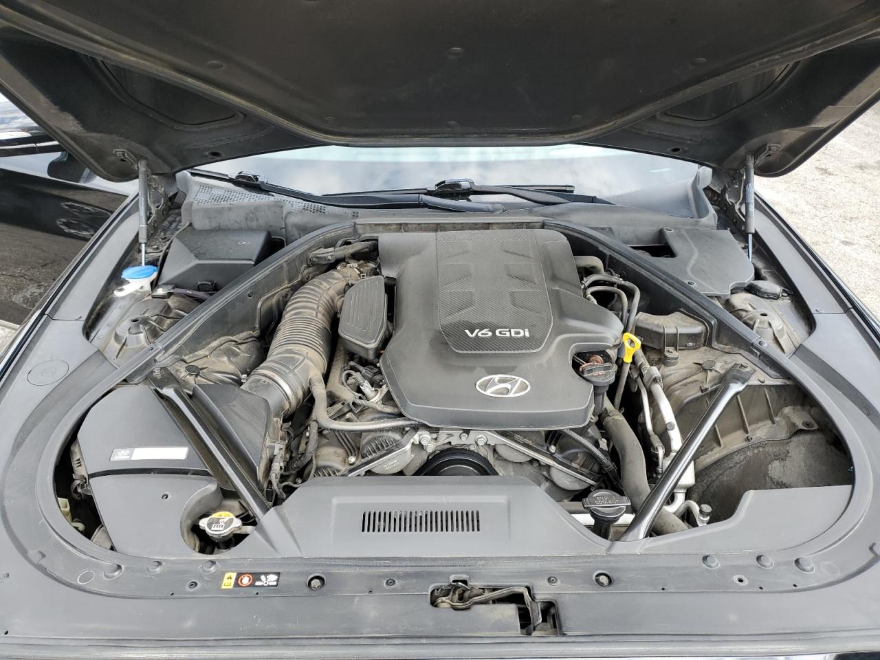 2015 HYUNDAI GENESIS 3.8L photo 21