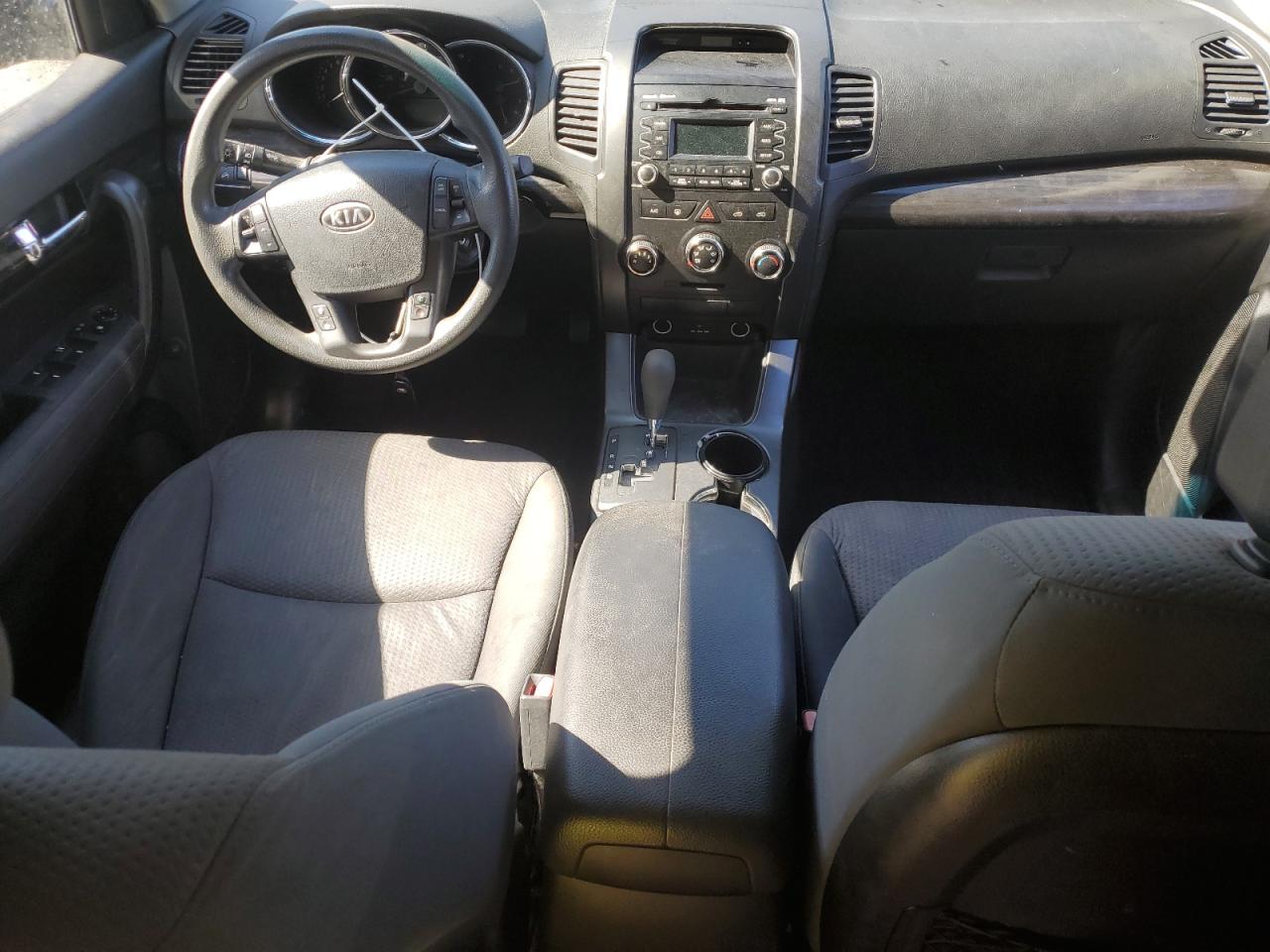 2012 KIA SORENTO LX photo 8