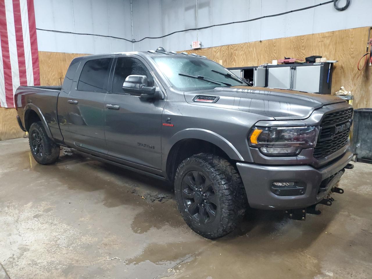 2022 RAM 3500 LIMITED photo 7