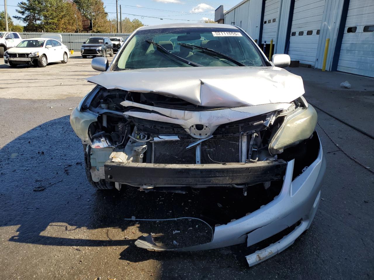 2013 TOYOTA COROLLA LE photo 5