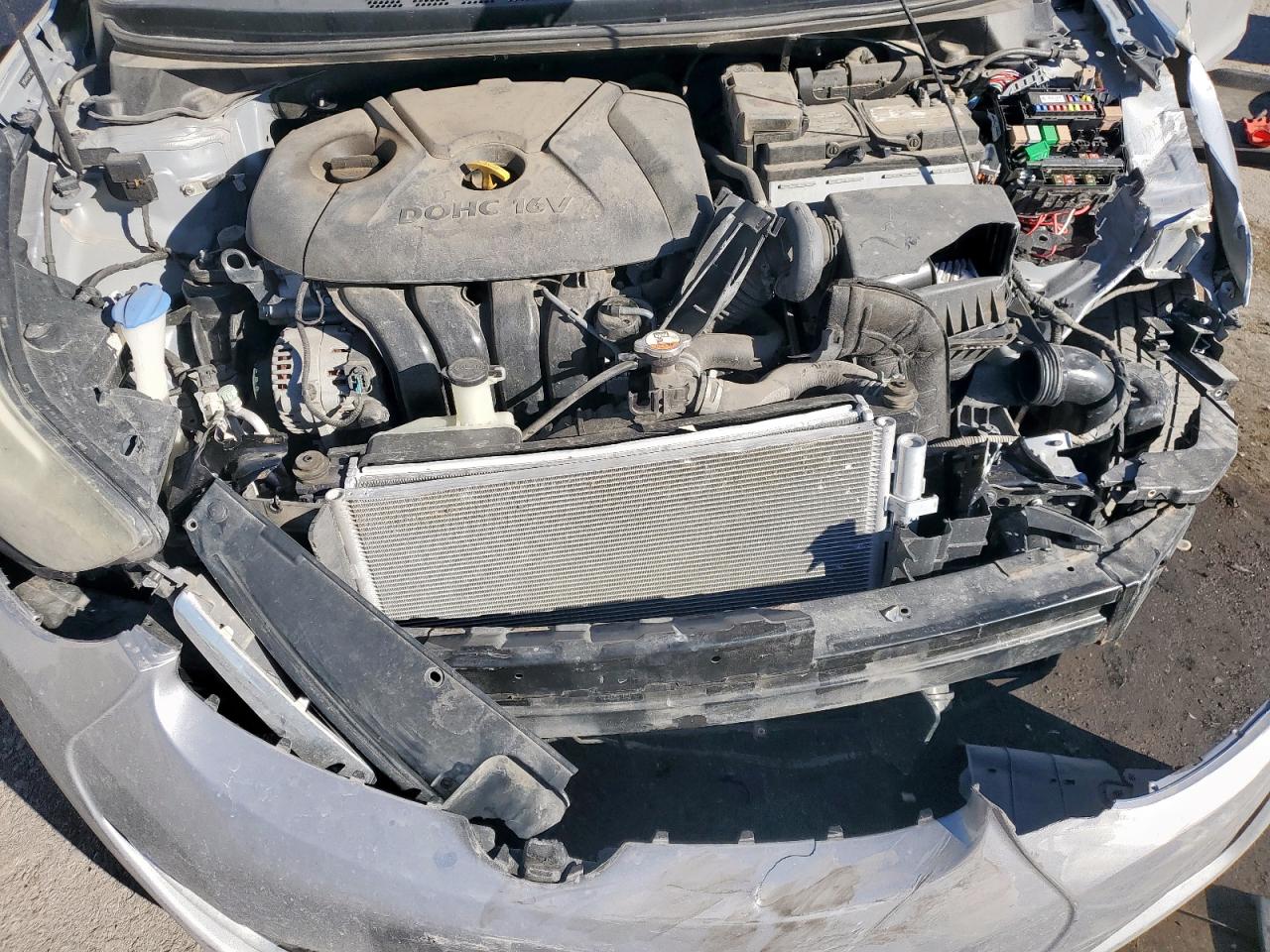 2016 HYUNDAI ELANTRA SE photo 31