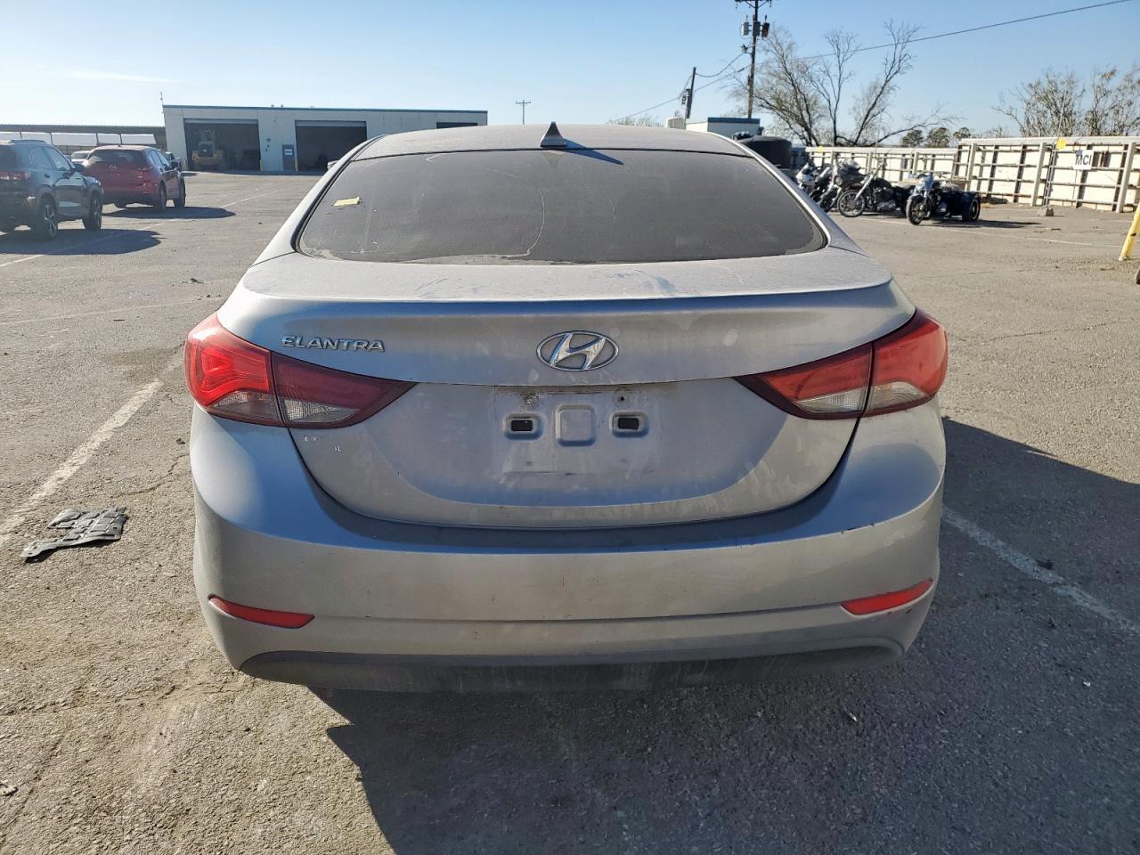 2016 HYUNDAI ELANTRA SE photo 16
