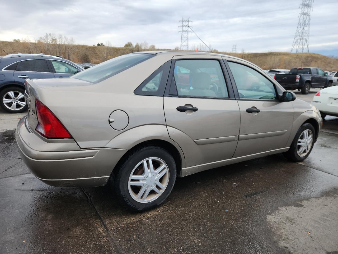 2004 FORD FOCUS ZTS photo 3
