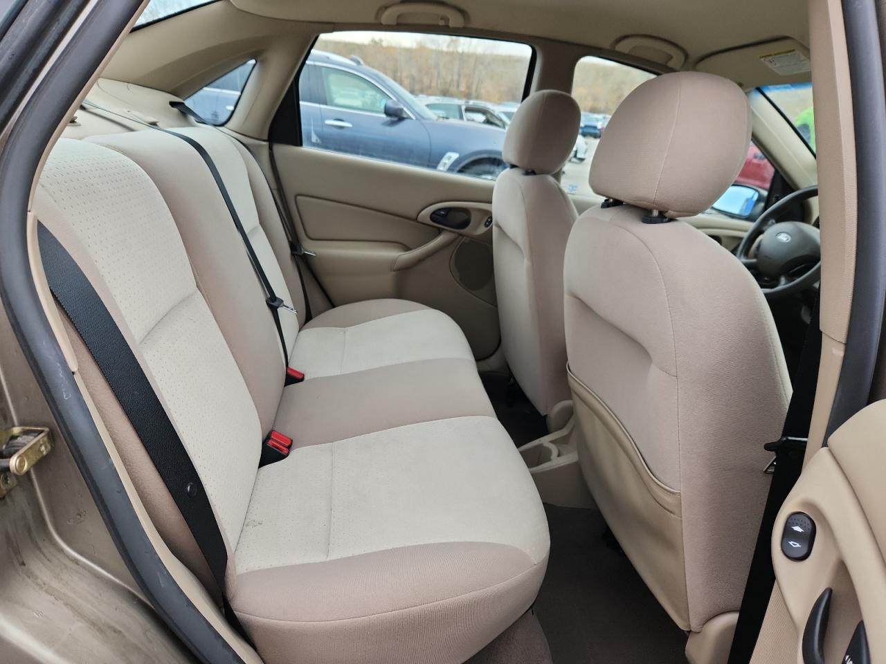 2004 FORD FOCUS ZTS photo 10