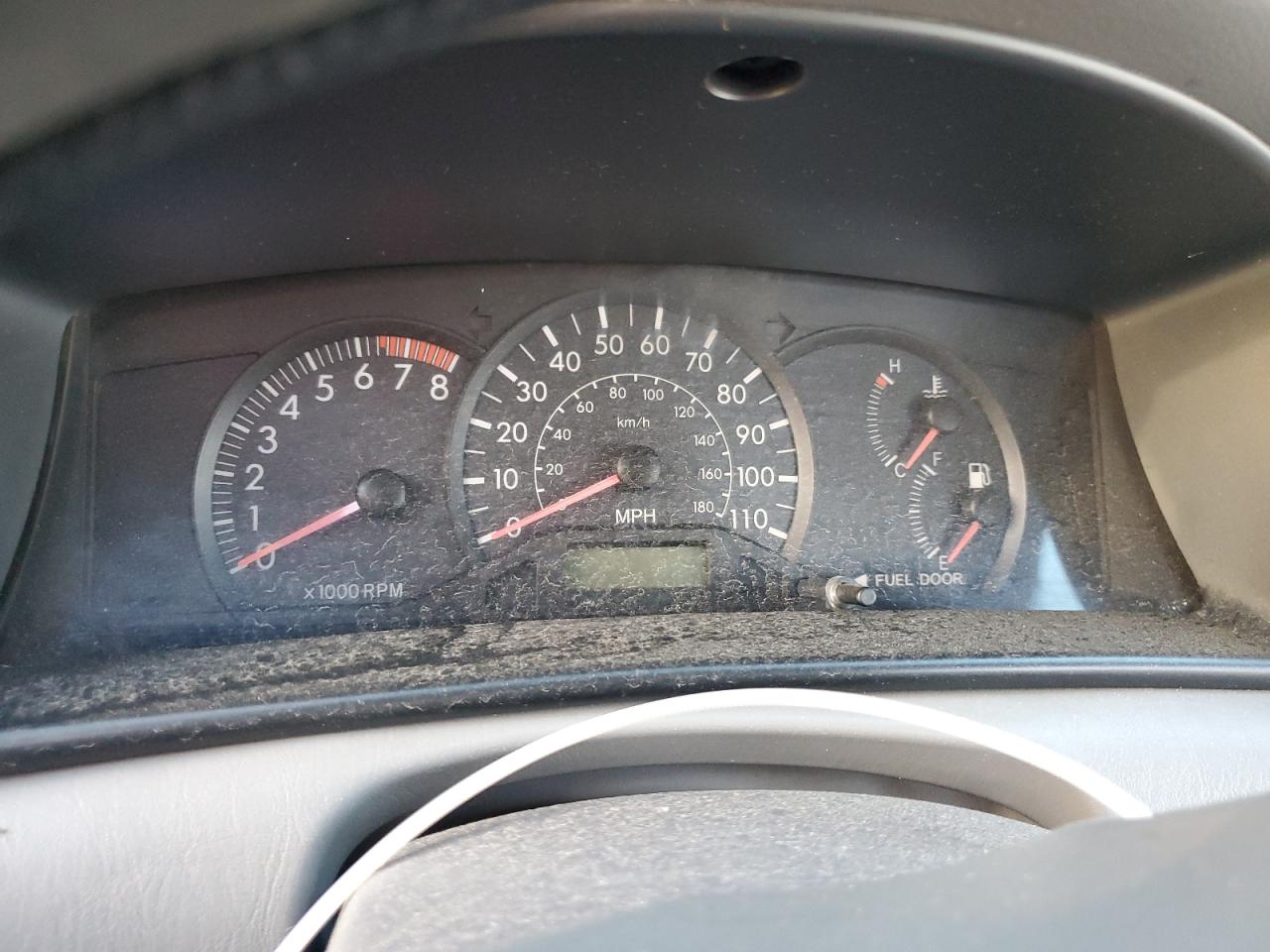 2005 TOYOTA COROLLA CE photo 9