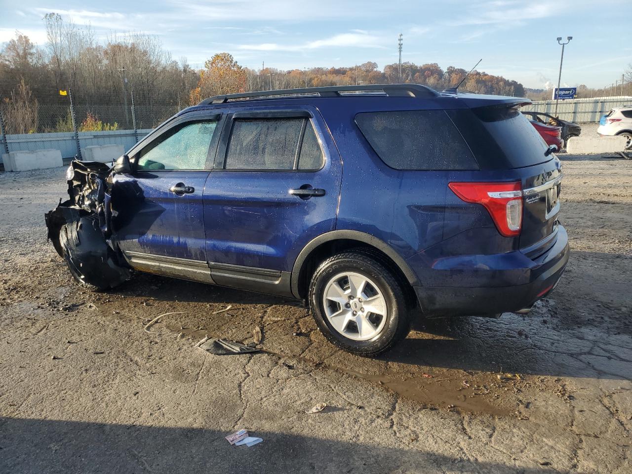 2011 FORD EXPLORER photo 4