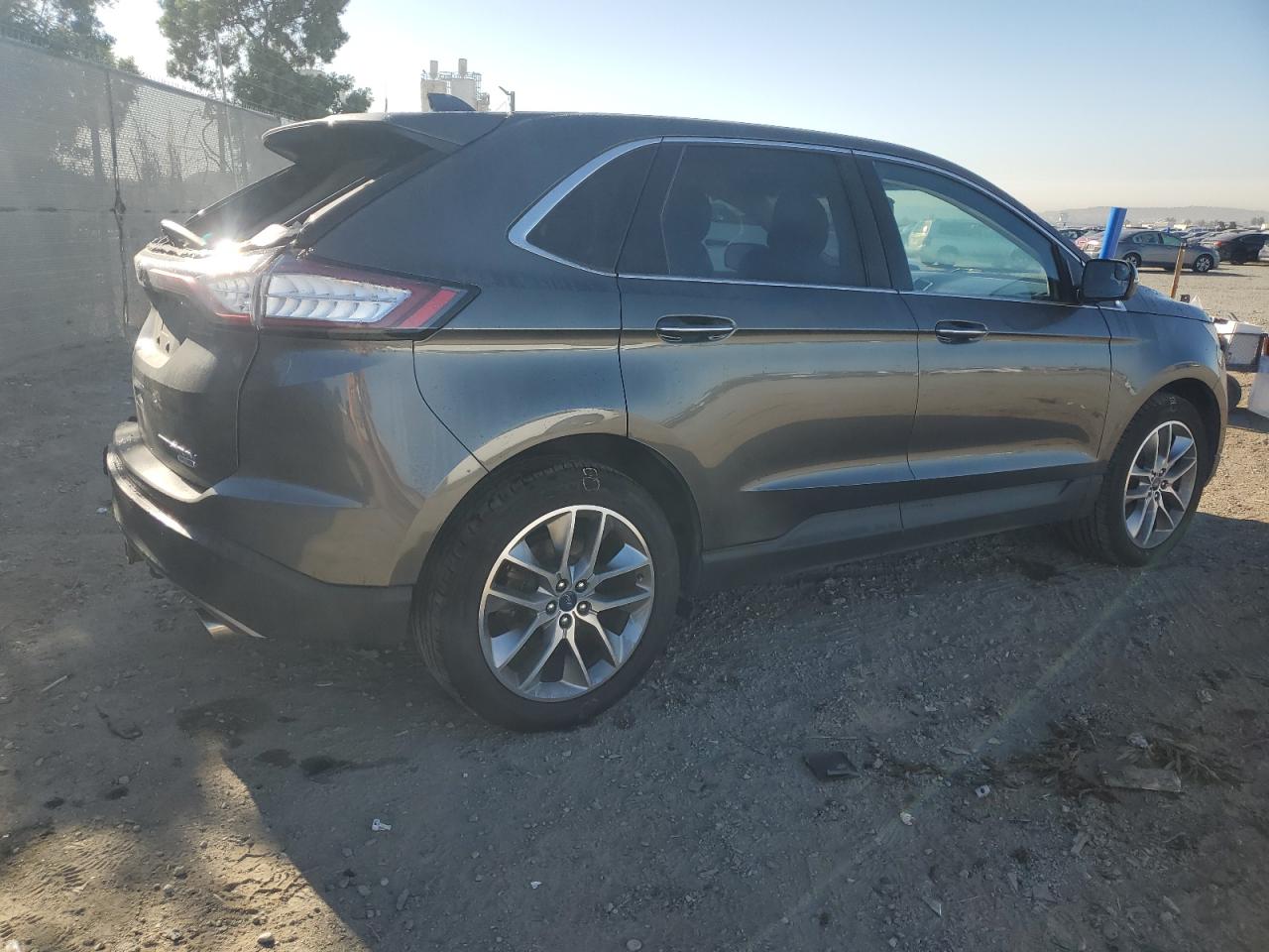 2018 FORD EDGE TITANIUM photo 5