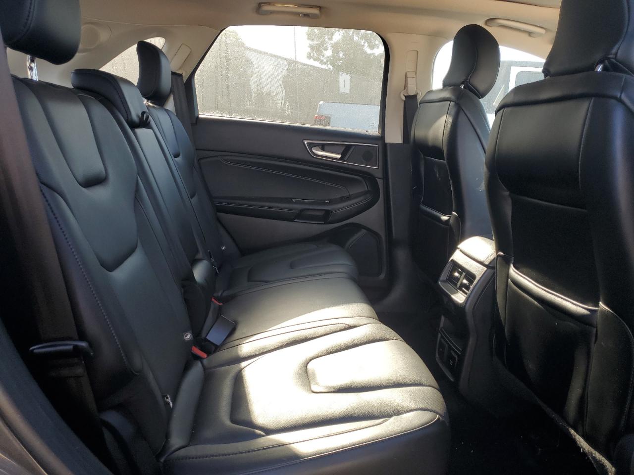 2018 FORD EDGE TITANIUM photo 21