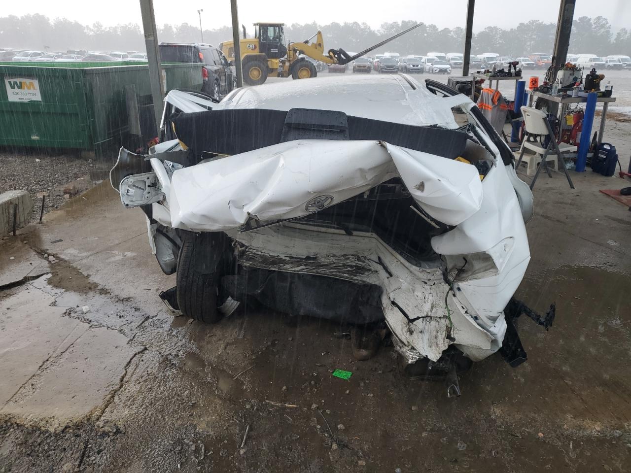 2018 TOYOTA CAMRY L photo 11