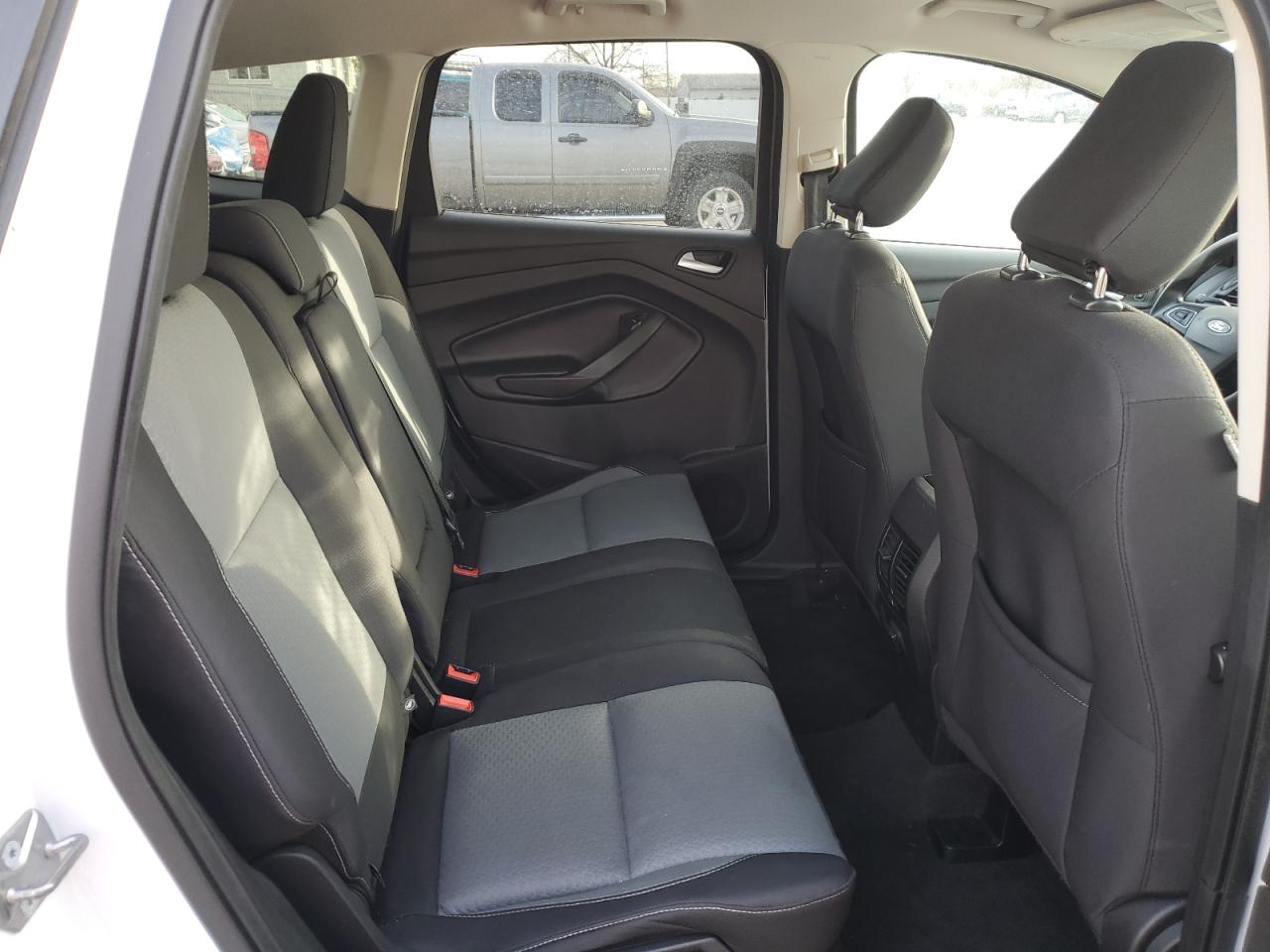 2018 FORD ESCAPE SE photo 11