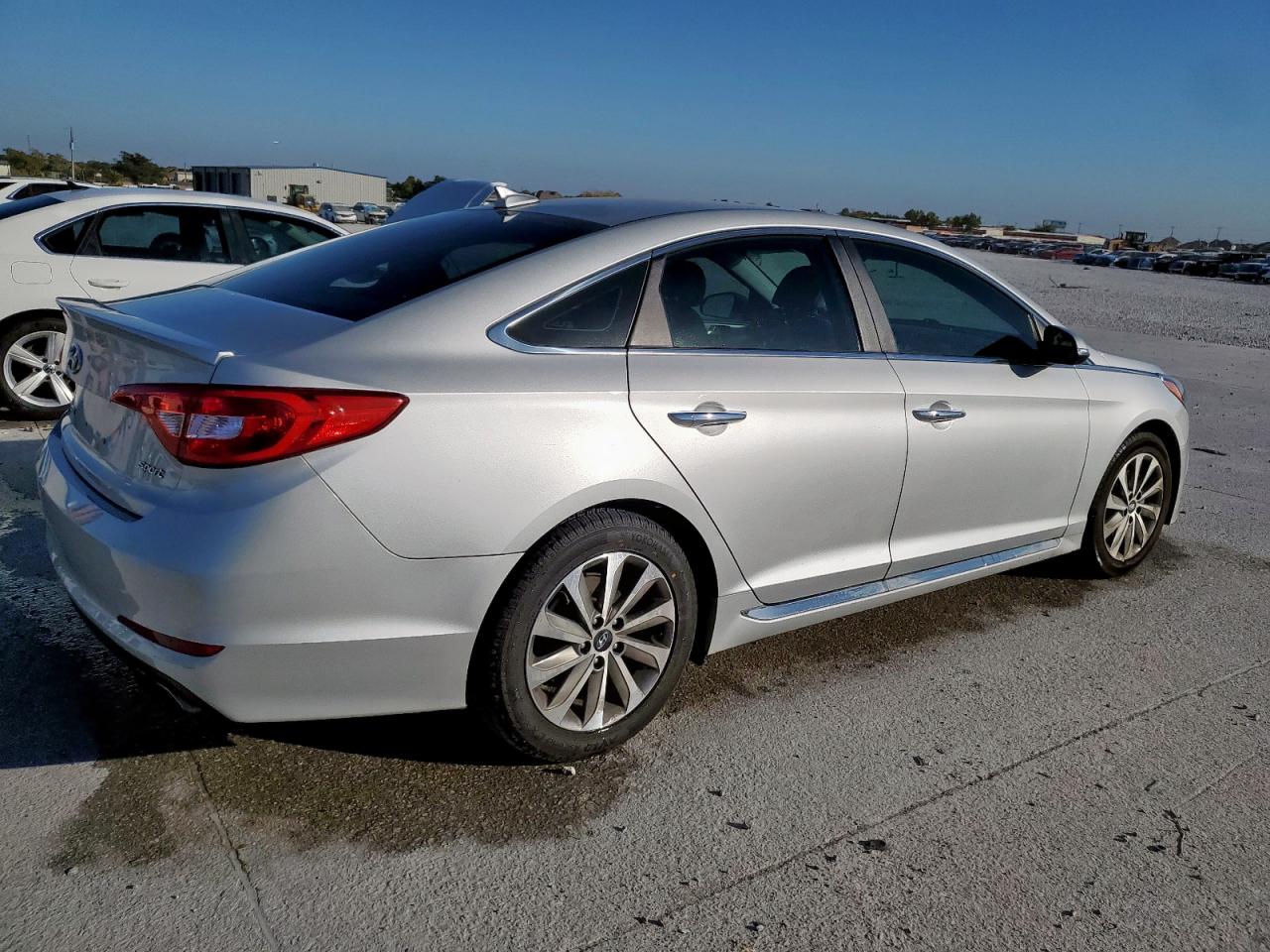 2016 HYUNDAI SONATA SPORT photo 5