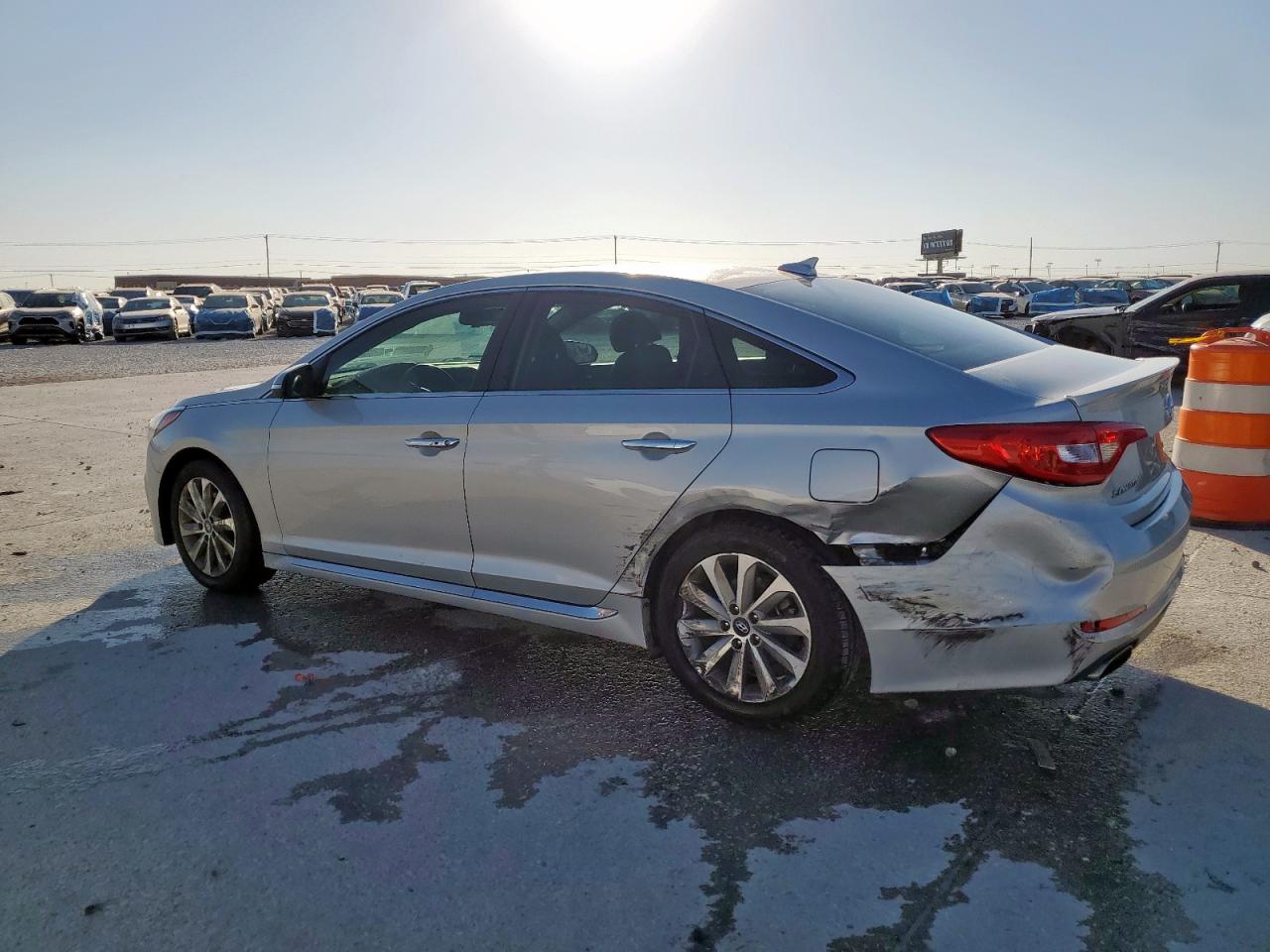2016 HYUNDAI SONATA SPORT photo 3