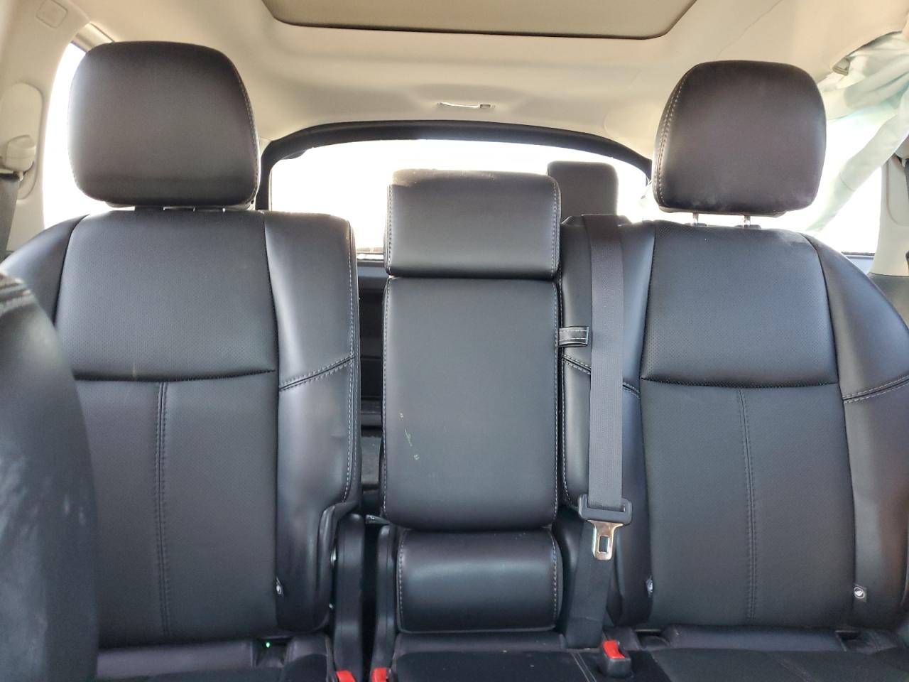 2020 NISSAN PATHFINDER PLATINUM photo 19