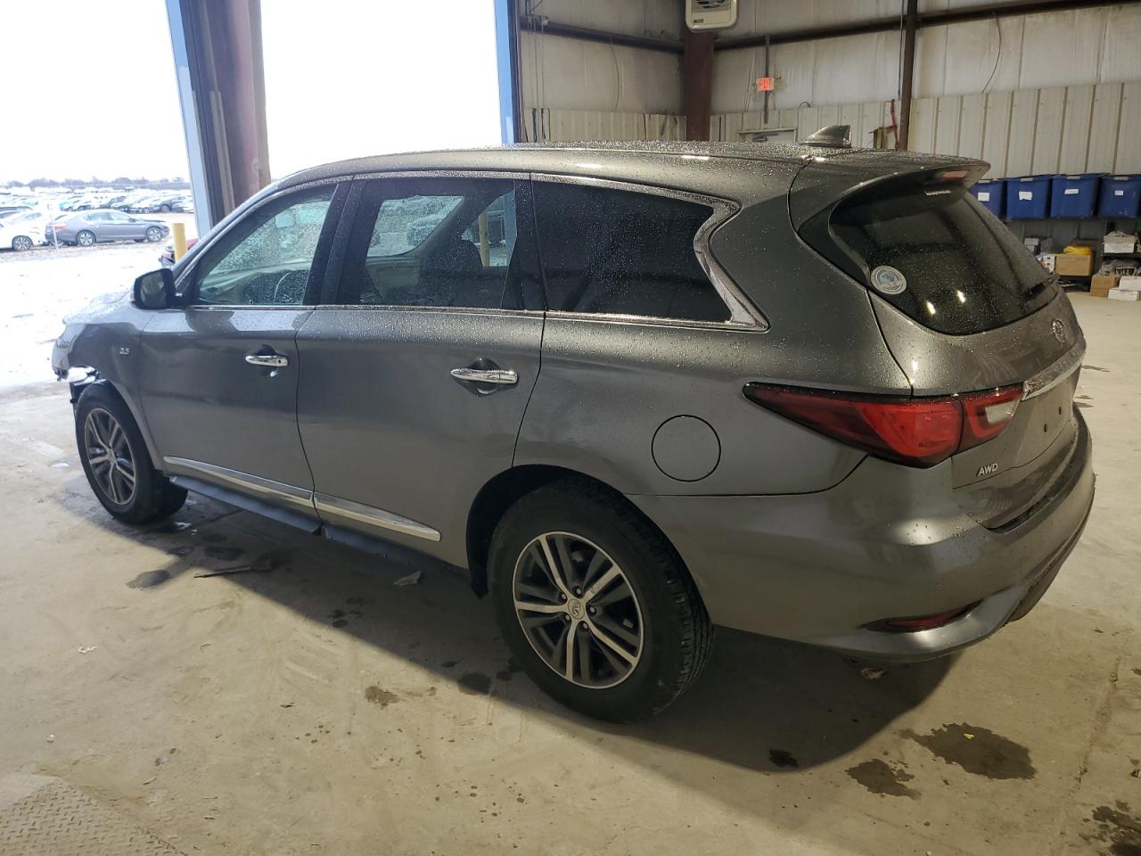 2020 INFINITI QX60 LUXE photo 3