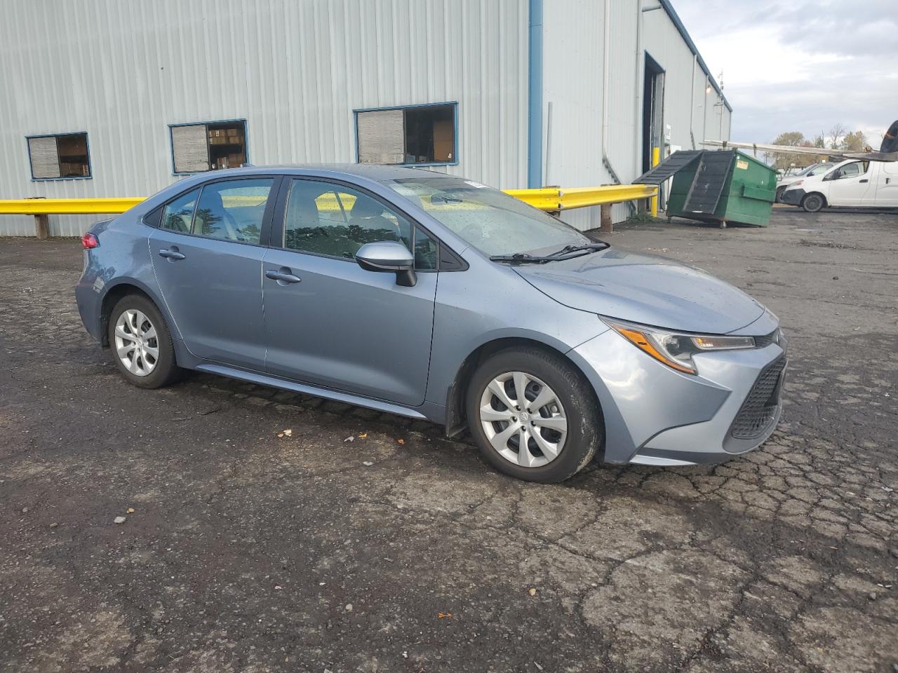 2021 TOYOTA COROLLA LE photo 10