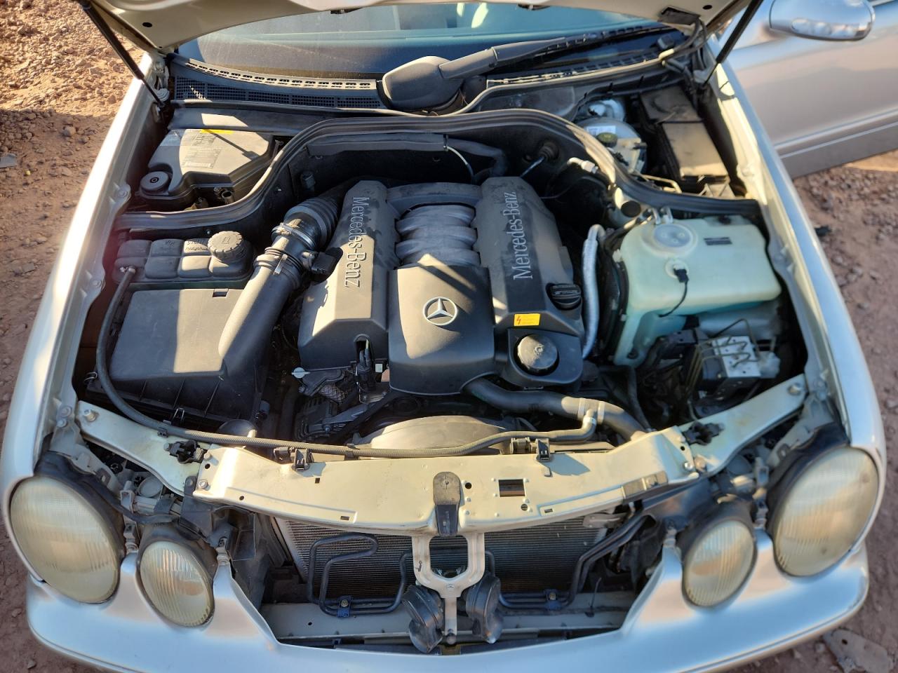2000 MERCEDES-BENZ CLK 320 photo 31