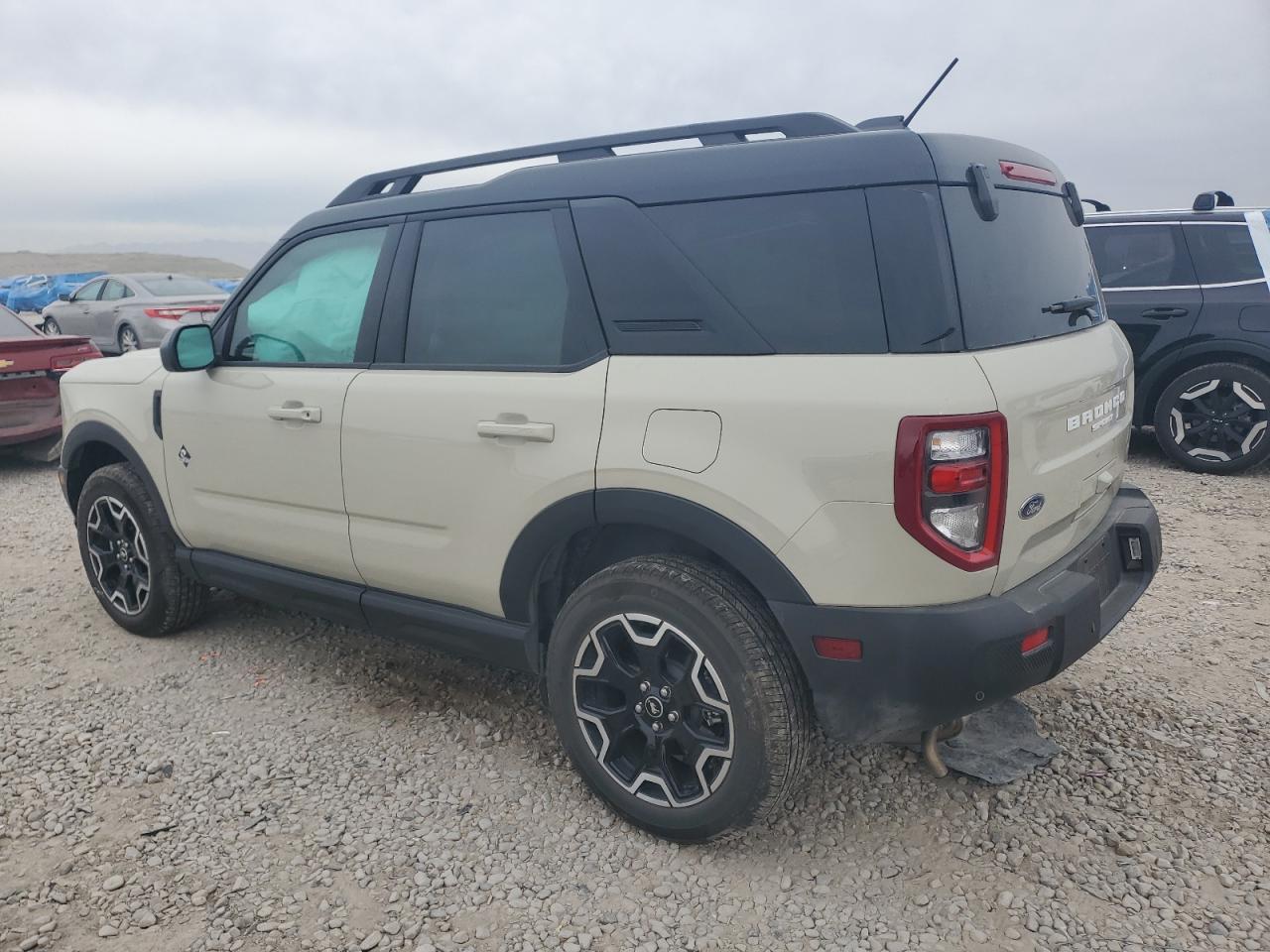 2025 FORD BRONCO SPORT OUTER BANKS photo 4