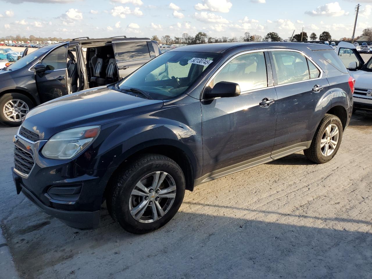 2017 CHEVROLET EQUINOX LS photo 2