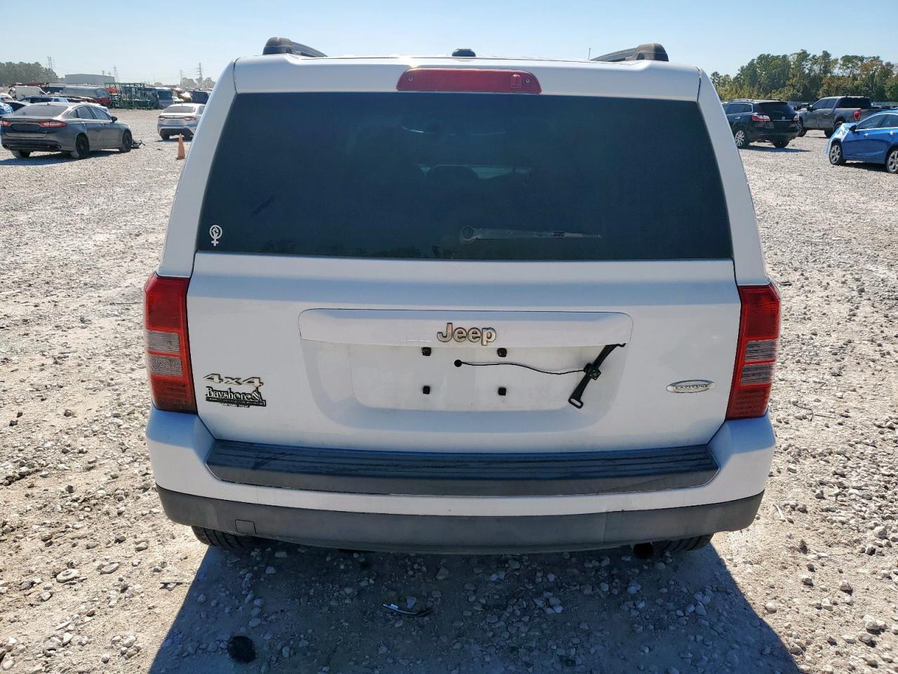 2015 JEEP PATRIOT LATITUDE photo 16