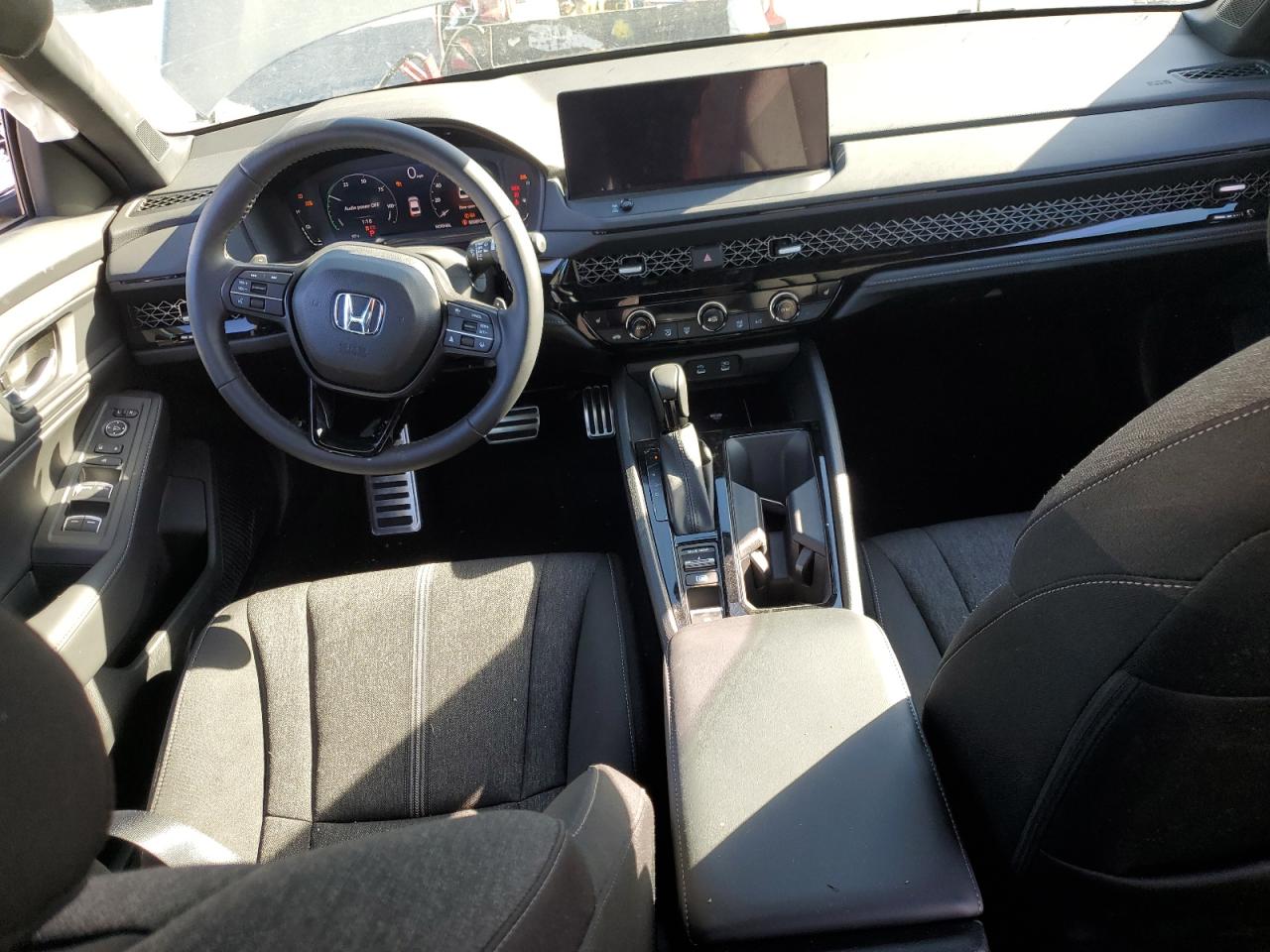 2025 HONDA ACCORD HYBRID SPORT photo 8